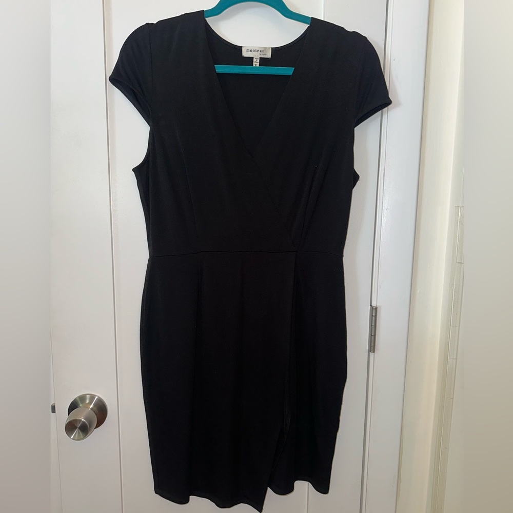 Form Fitting, Comfortable, Black Dress, Size XL